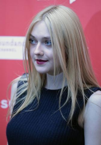 lovely-dakota-event-2013-01-22-030.jpg