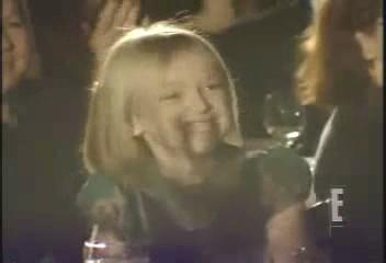 lovely-dakota-broadcast-film-critics-awards-2002-01-22-016.jpg