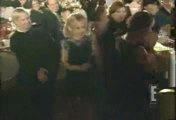 lovely-dakota-broadcast-film-critics-awards-2002-01-22-056.jpg