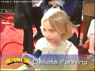lovely-dakota-et-premiere-2002-03-16-02.jpg