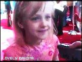 lovely-dakota-premiere-2003-03-08-01.jpg