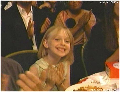 lovely-dakota-family-television-awards-2003-08-14-07.jpg