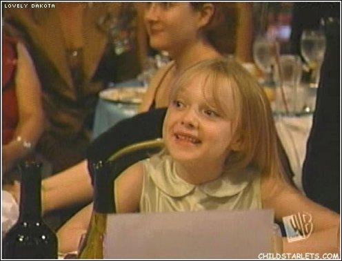 lovely-dakota-family-television-awards-2003-08-14-38.jpg