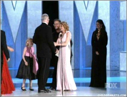 lovely-dakota-emmy-awards-2003-09-21-24.jpg