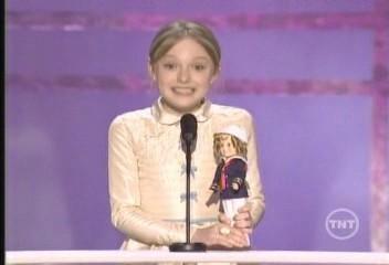 lovely-dakota-sag-awards-2006-01-29-046.jpg