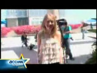 lovely-dakota-san-diego-comic-con-2008-07-24-07.jpeg
