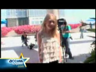 lovely-dakota-san-diego-comic-con-2008-07-24-08.jpeg