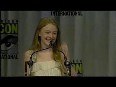 lovely-dakota-san-diego-comic-con-2008-07-24-021.jpg