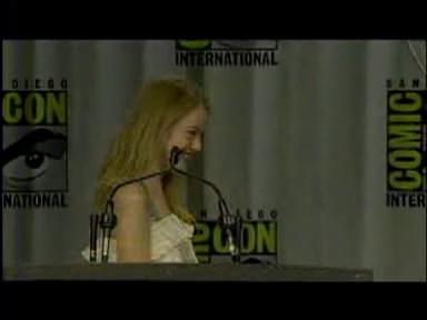 lovely-dakota-san-diego-comic-con-2008-07-24-114.jpg
