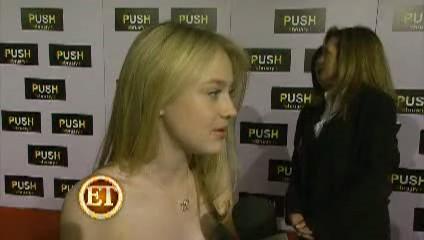 lovely-dakota-push-premiere-2009-01-29-15.jpg