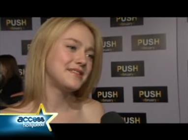 lovely-dakota-push-premiere-2009-01-29-05.jpg