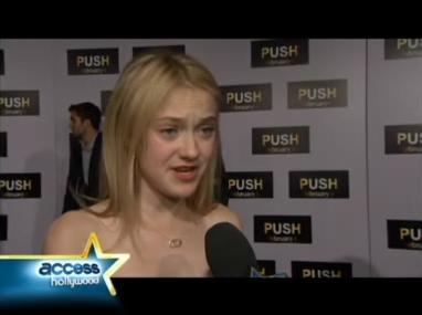 lovely-dakota-push-premiere-2009-01-29-33.jpg