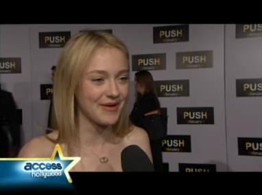 lovely-dakota-push-premiere-2009-01-29-38.jpg