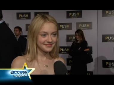 lovely-dakota-push-premiere-2009-01-29-44.jpg