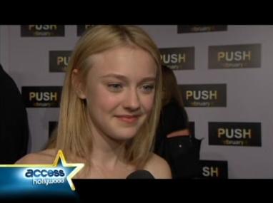 lovely-dakota-push-premiere-2009-01-29-60.jpg
