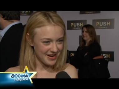 lovely-dakota-push-premiere-2009-01-29-66.jpg