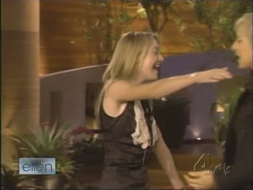 lovely-dakota-ellen-101508-031.jpg
