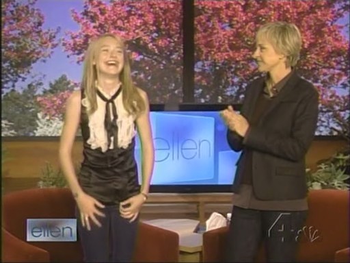 lovely-dakota-ellen-101508-038.jpg