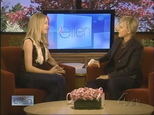 lovely-dakota-ellen-101508-050.jpg