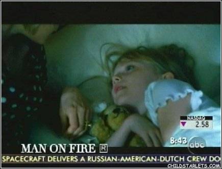 lovely-dakota-good-morning-america-042104-033.jpg