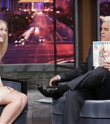 lovely-dakota-jay-leno-show-111909-p05.jpg