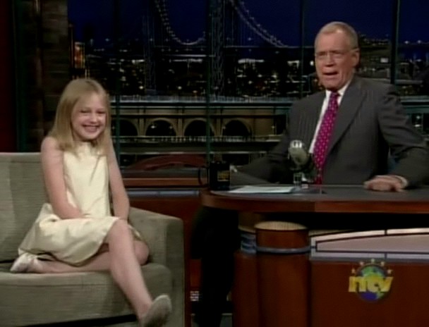 lovely-dakota-late-show-062905-177.jpg