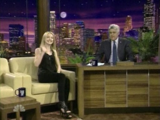 lovely-dakota-tonight-show-012809-012.jpg