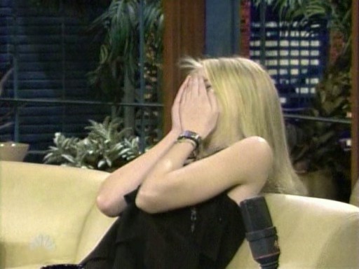 lovely-dakota-tonight-show-012809-053.jpg