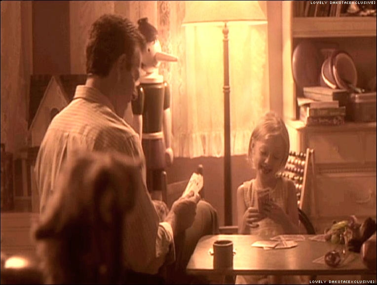 lovely-dakota-ally-mcbeal-0321-03.jpg