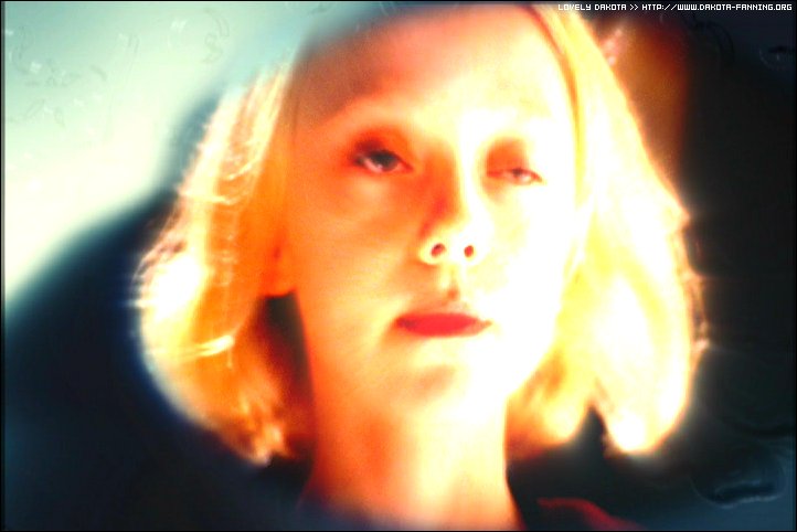 lovely-dakota-taken-title-sequence-06.jpg